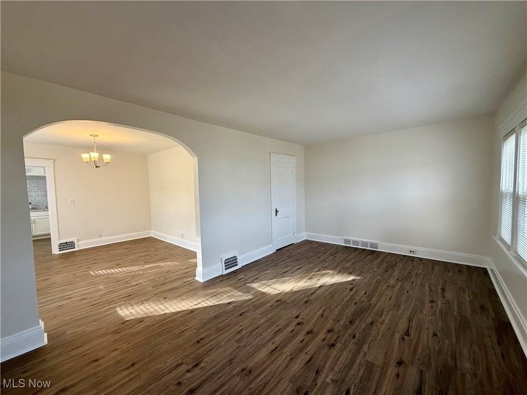 4706 E 93rd St - Photo 2 of 17