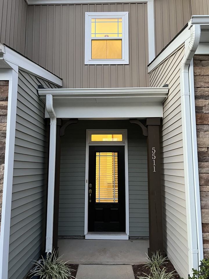 5511 Jessip St #1 - Photo 7 of 9