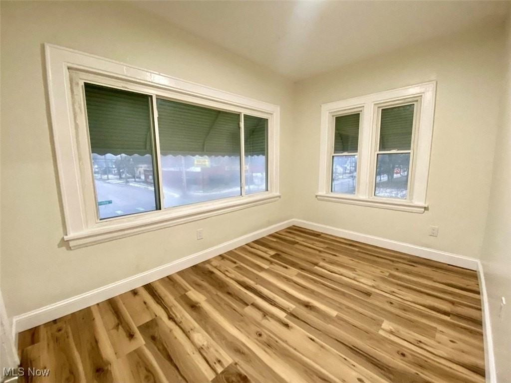 884 Copley Rd Apt 3 #3 - Photo 5 of 10