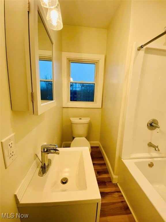 884 Copley Rd Apt 3 #3 - Photo 7 of 10