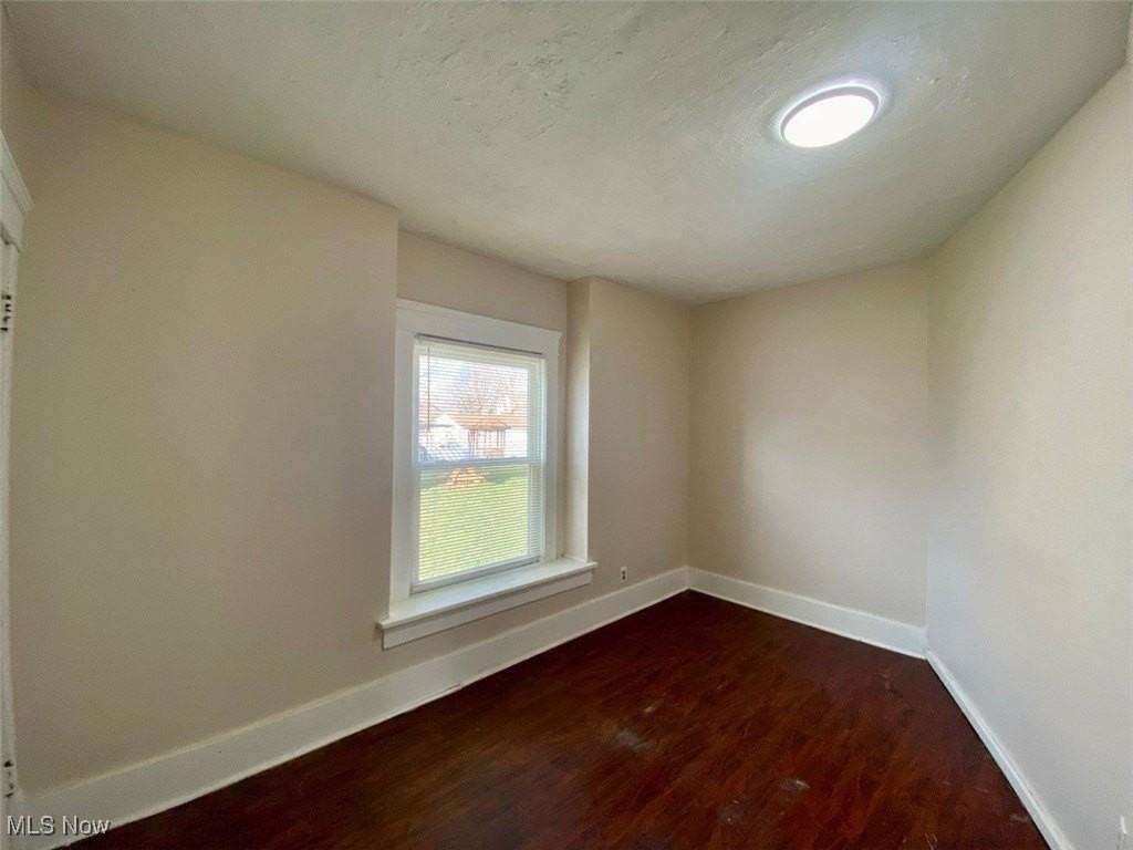 39 Brown St #DOWN - Photo 6 of 9