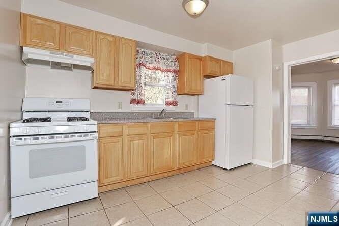 68 Mohawk Ave 2nd Fl - Photo 7 of 24