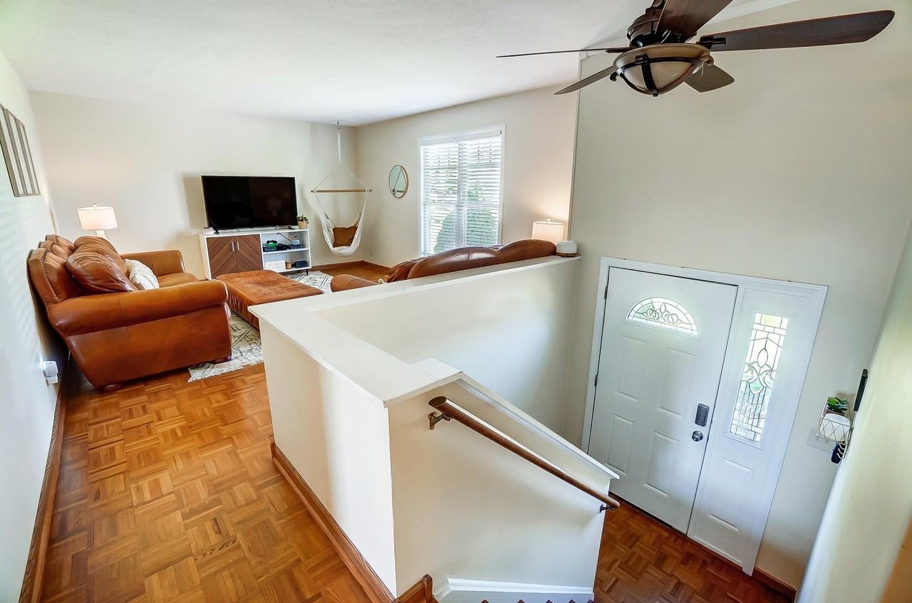 10 Timberview Ct - Photo 3 of 40