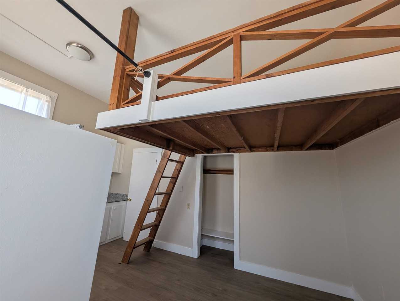 145 Main St #5 - Photo 6 of 9