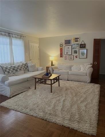 318 Homestead Ave #A - Photo 3 of 11