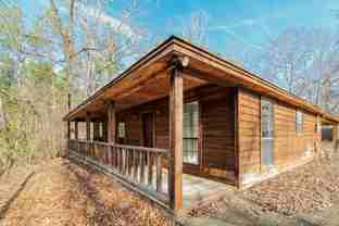 95 Oakwood Dr - Photo 1 of 1