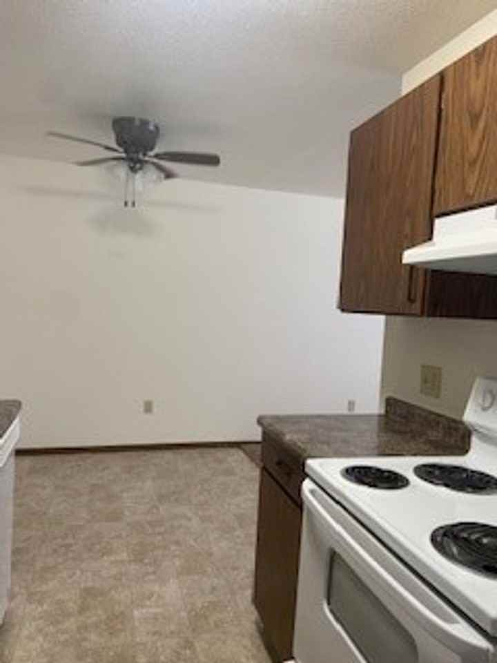 Park 36 Estates (3615) - Photo 2 of 11