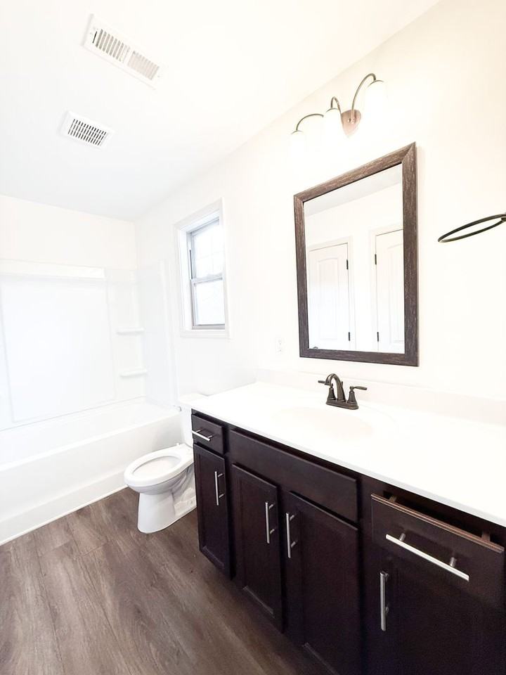 927 Oak Ln - Photo 6 of 12