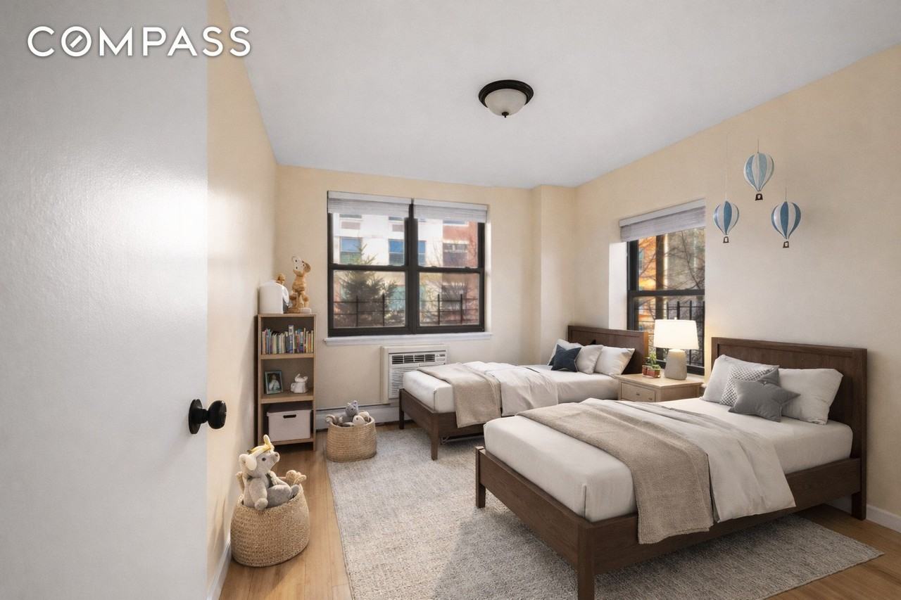 415 E 160th St #3 - Photo 5 of 10