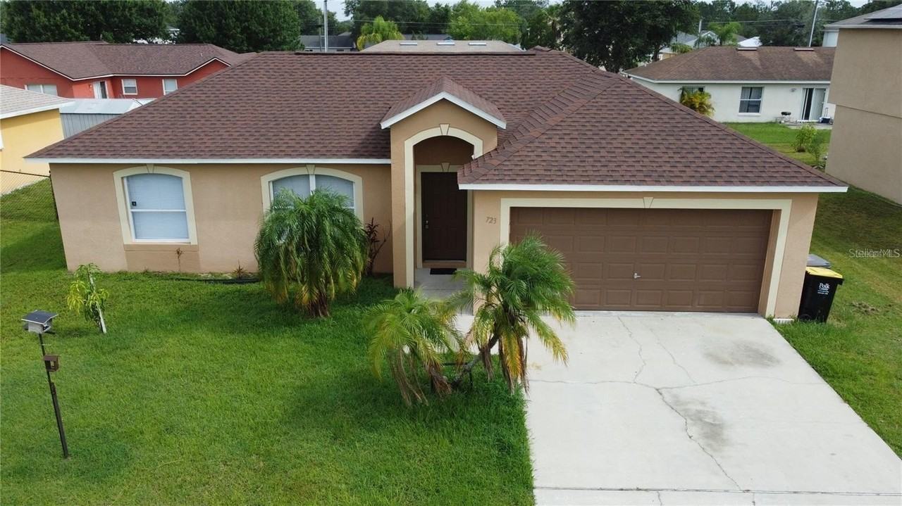 723 Parrot Ct - Photo 2 of 28