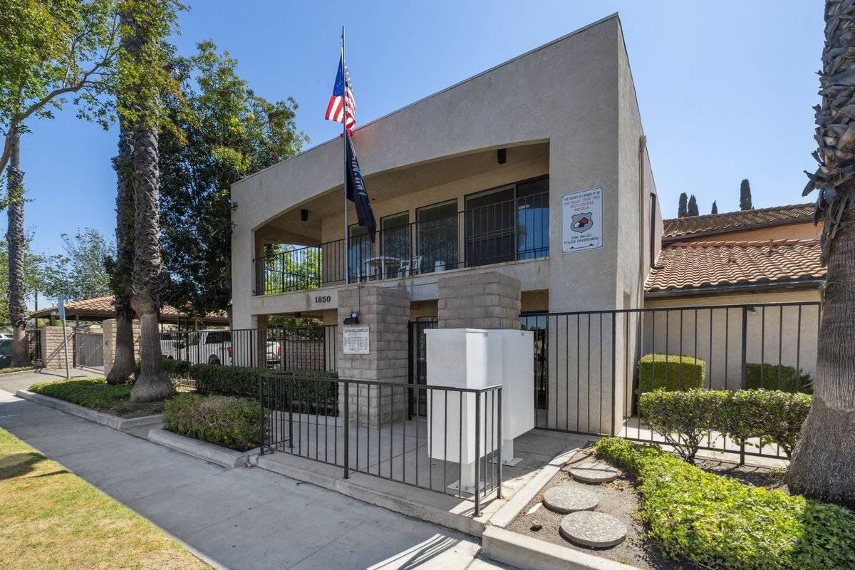 1850 Williams St #108 - Photo 2 of 11