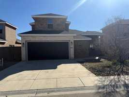 featured image of 8608 La Jolla Dr