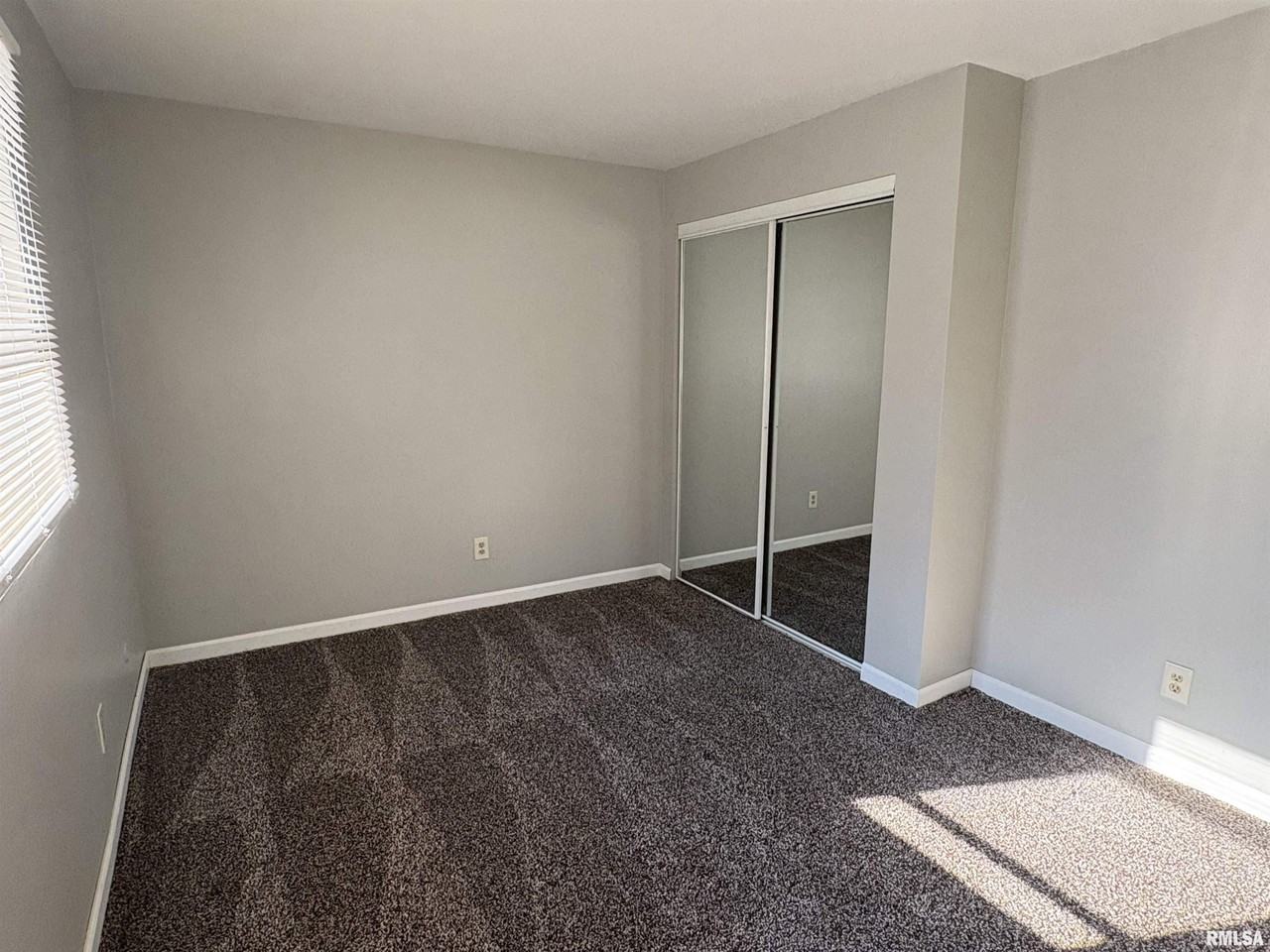 140 W Bluff St Apt A1 #A1 - Photo 7 of 15