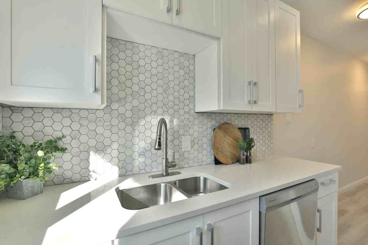 229 Mohawk Road East #3 - Photo 6 of 12