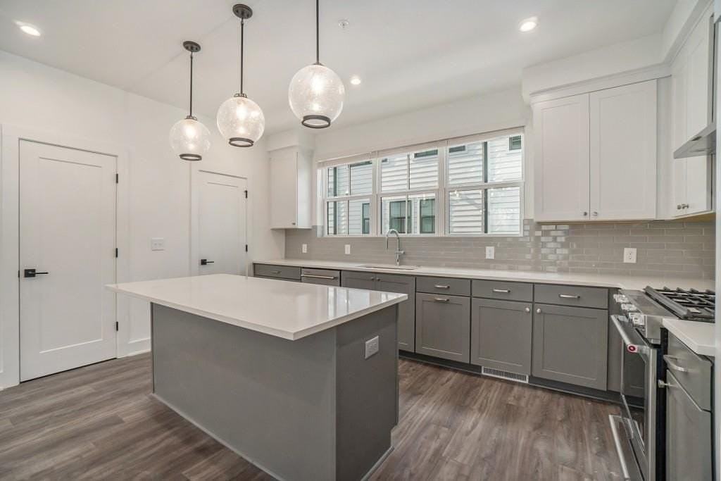 1829 Gotham Ln Ne - Photo 7 of 32