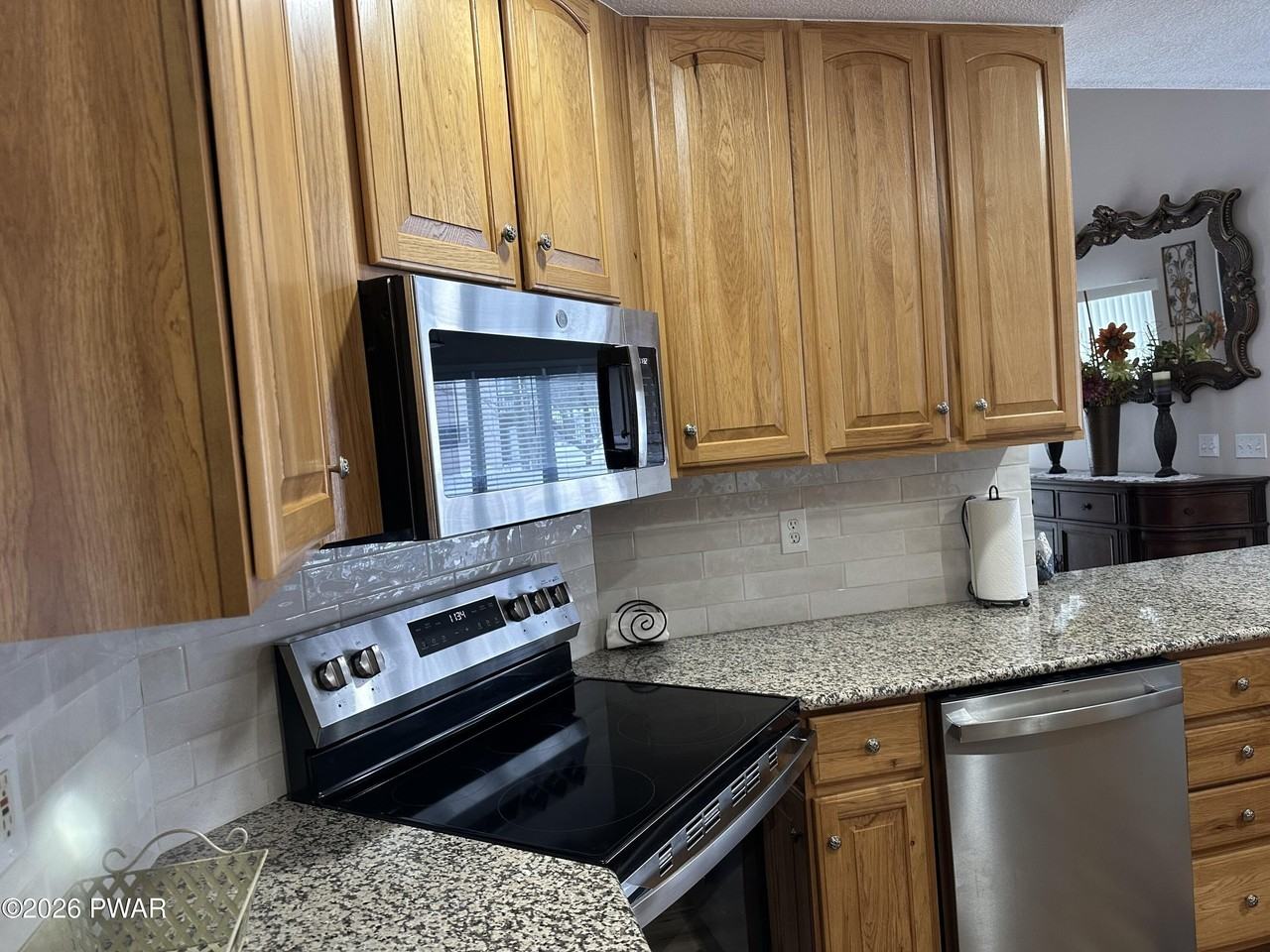 101 Pommel Dr - Photo 5 of 50