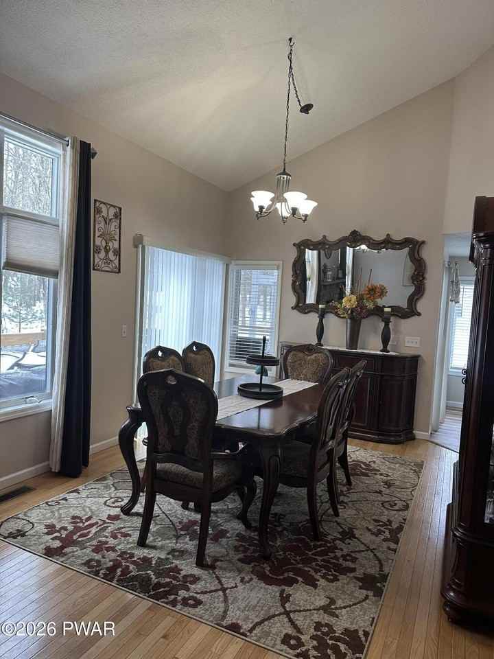 101 Pommel Dr - Photo 6 of 50