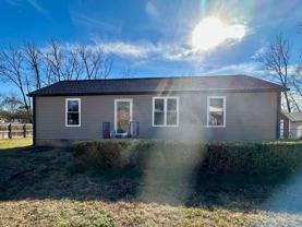 4823 Shadowlawn Dr - Photo 1 of 1