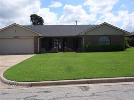 featured image of 2607 Fedderson Dr #1