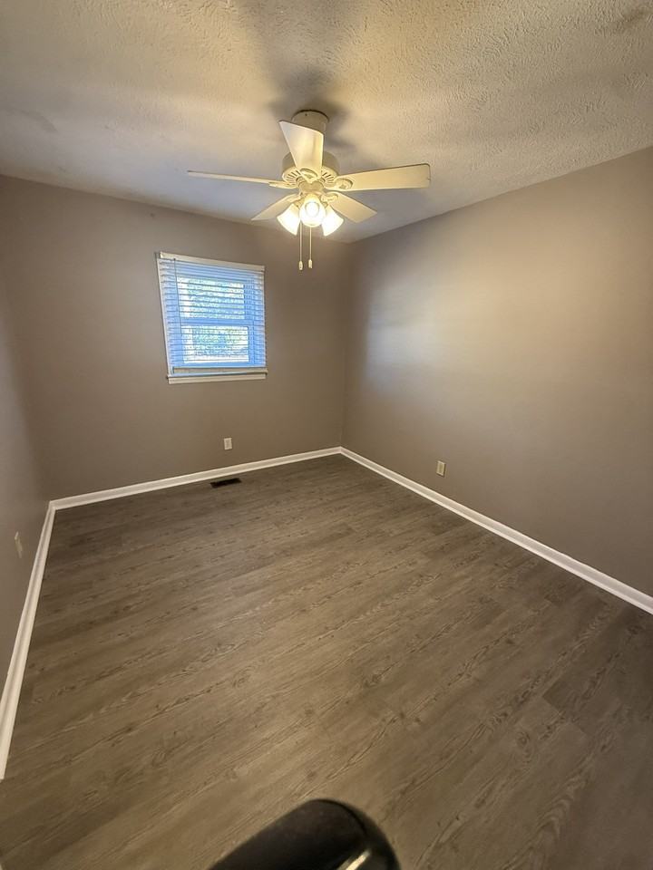 2223 Carbine St #AH - Photo 5 of 18