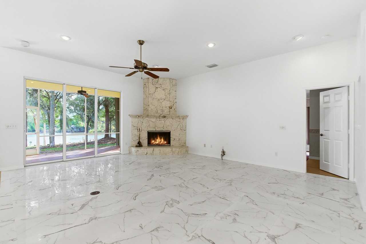 11511 Sw Citrus Blvd - Photo 5 of 17