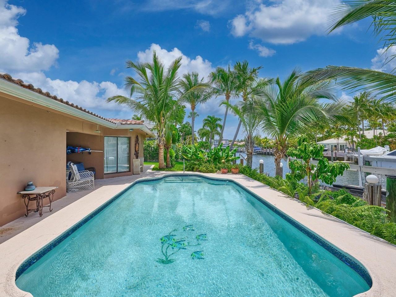 2810 Ne 48th Ct - Photo 5 of 17