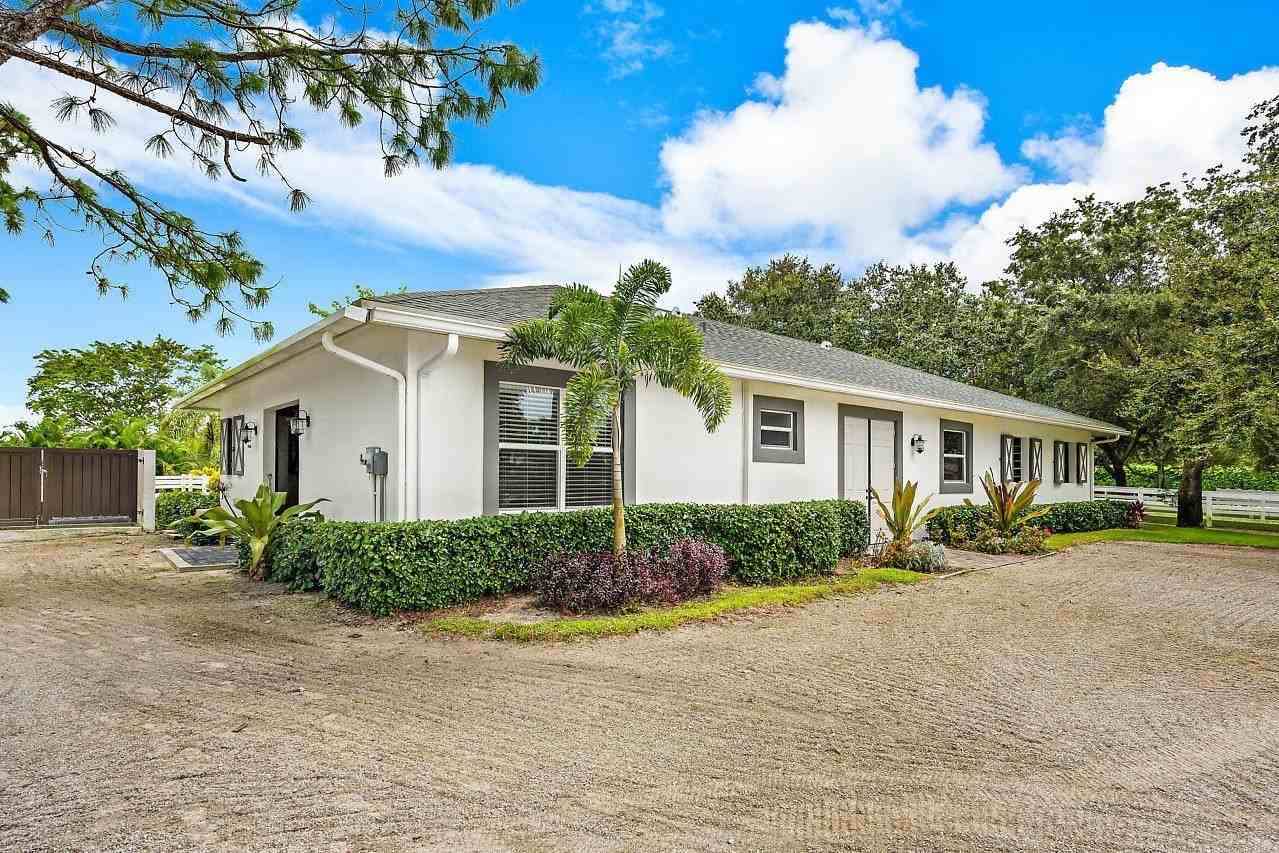 14565 Belmont Trce #BARN - Photo 2 of 36