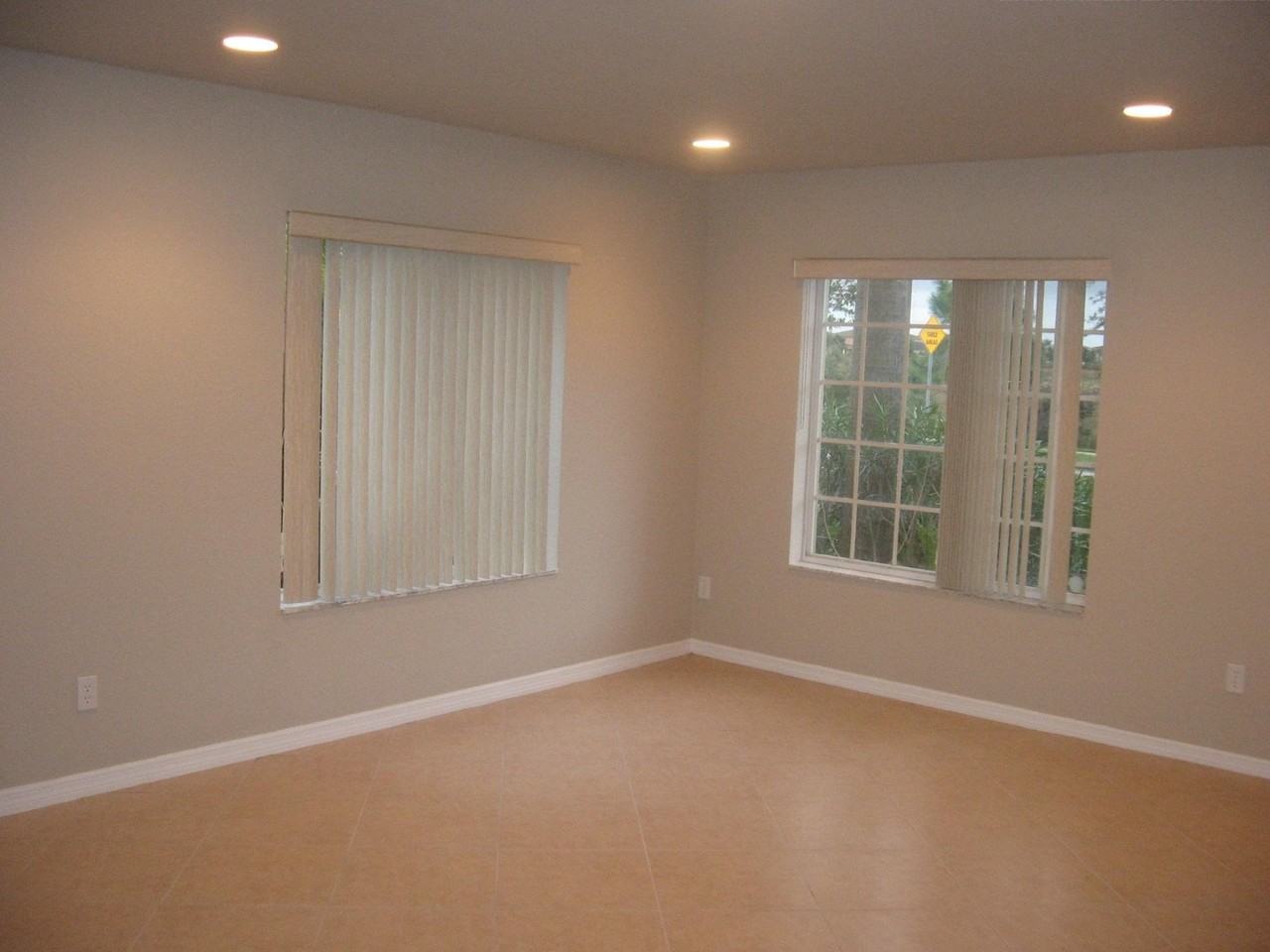 2007 Sw Newport Isles Blvd - Photo 2 of 14