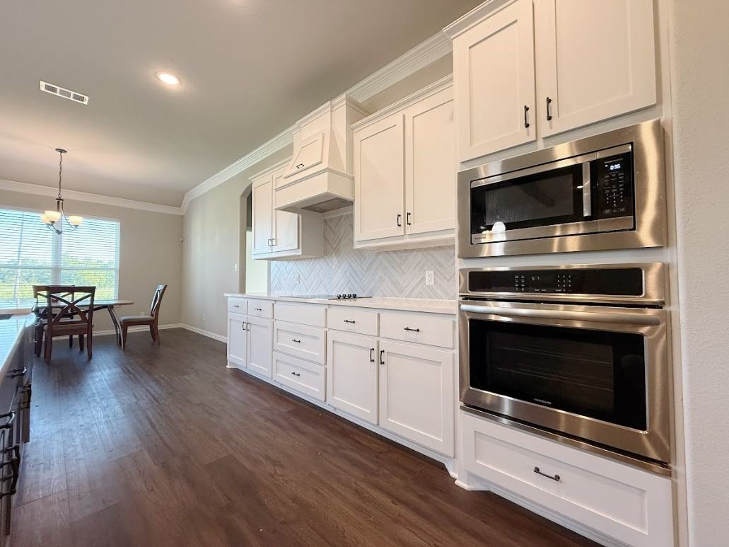 104 Cottonwood Ct #1 - Photo 4 of 14