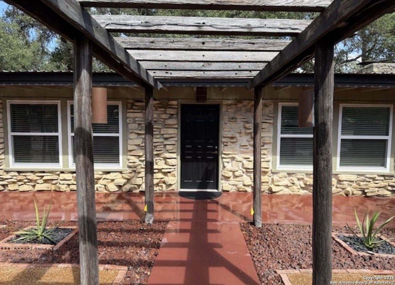 1520 Owl - Photo 2 of 18