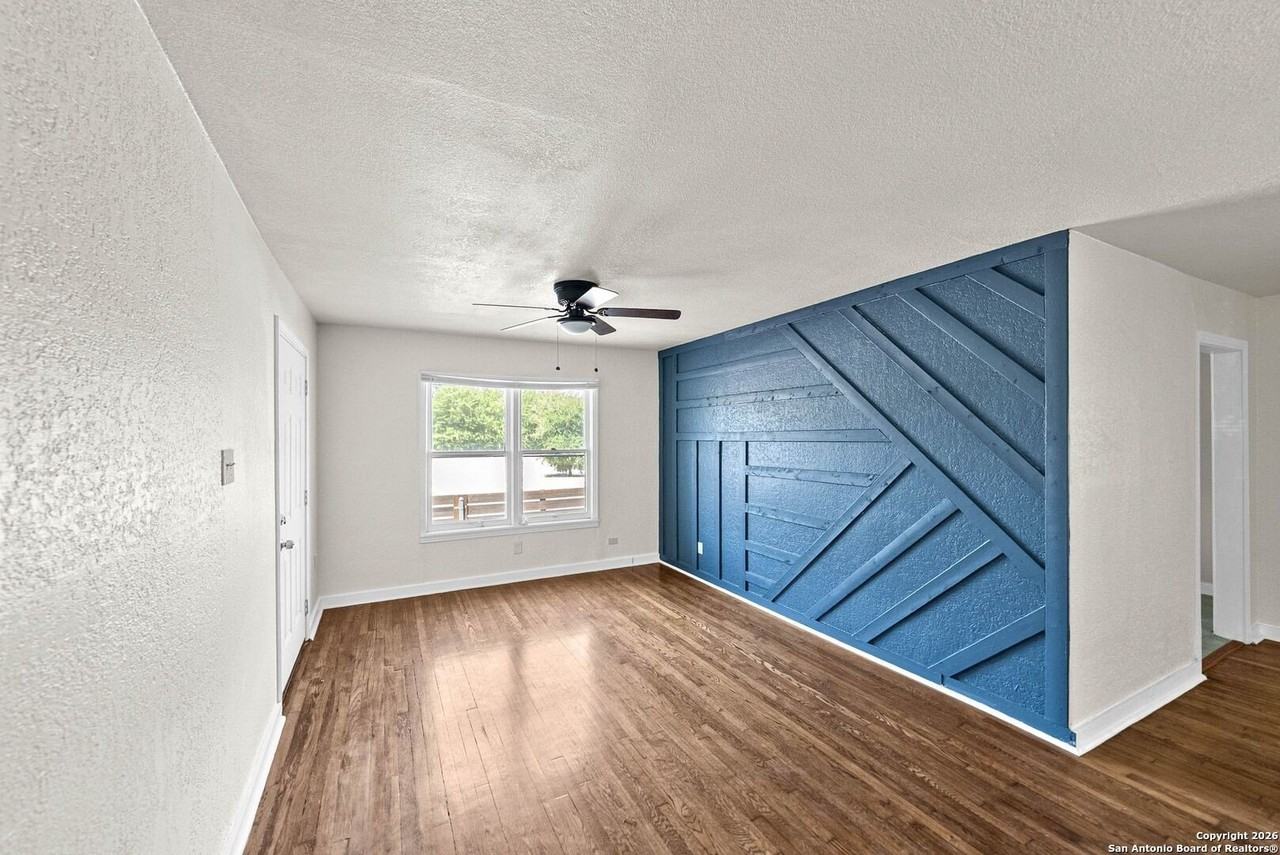 1803 Burnet St - Photo 6 of 34