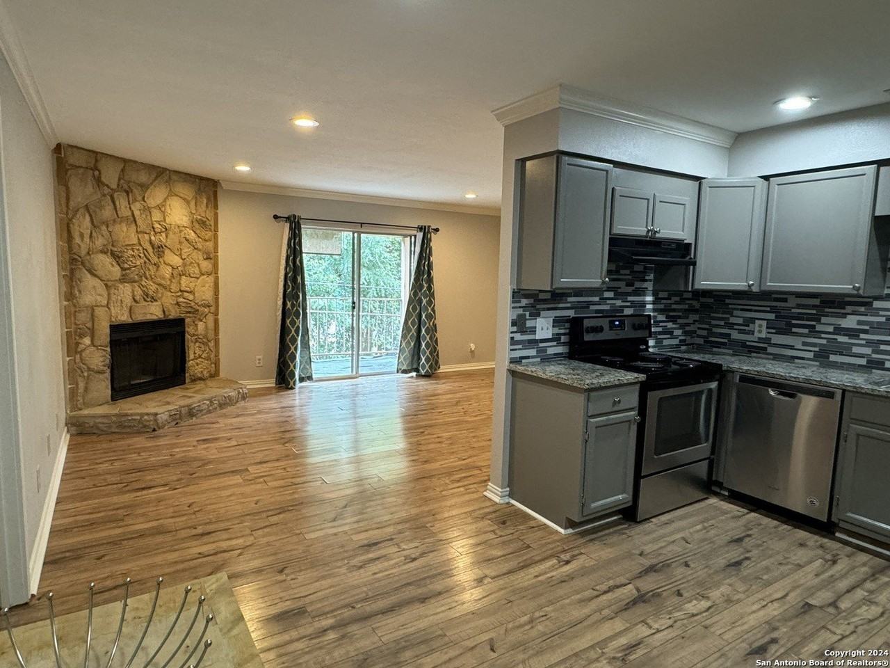 4119 Medical Dr #C302 - Photo 7 of 32