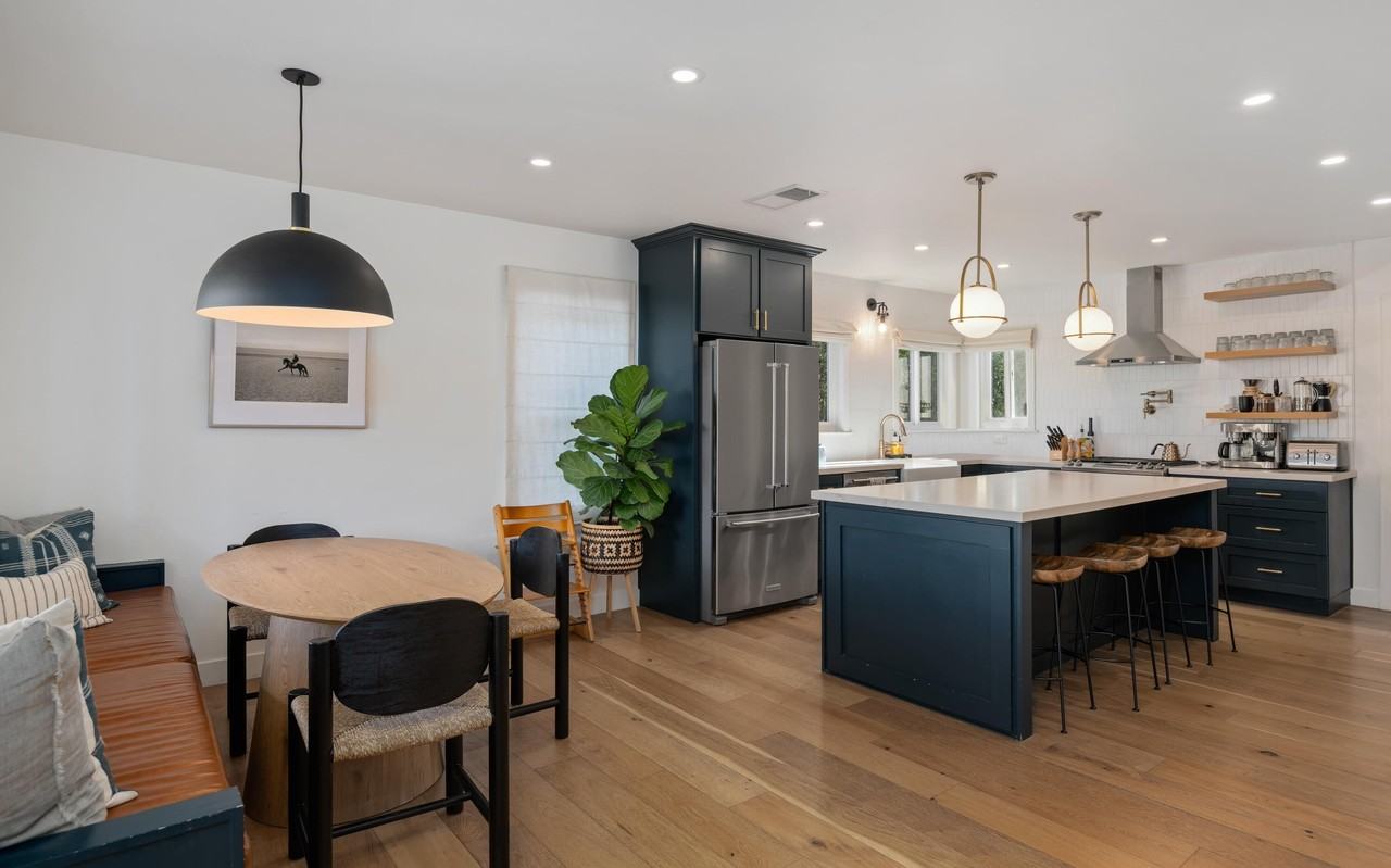 1625 Mountain Ave - Photo 4 of 17