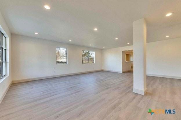 214 Jackman St - Photo 2 of 21