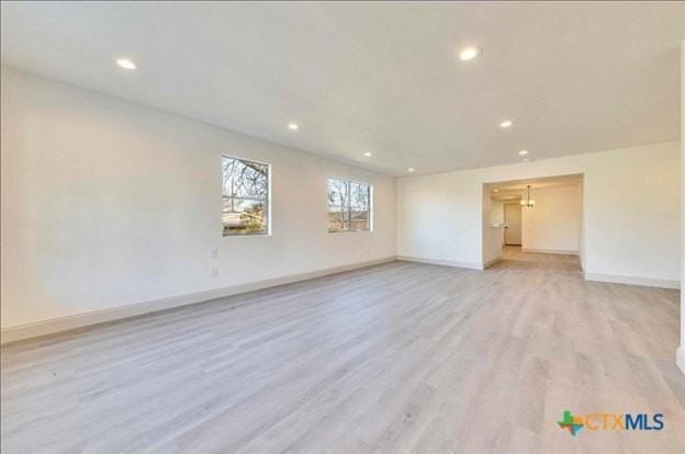 214 Jackman St - Photo 3 of 21