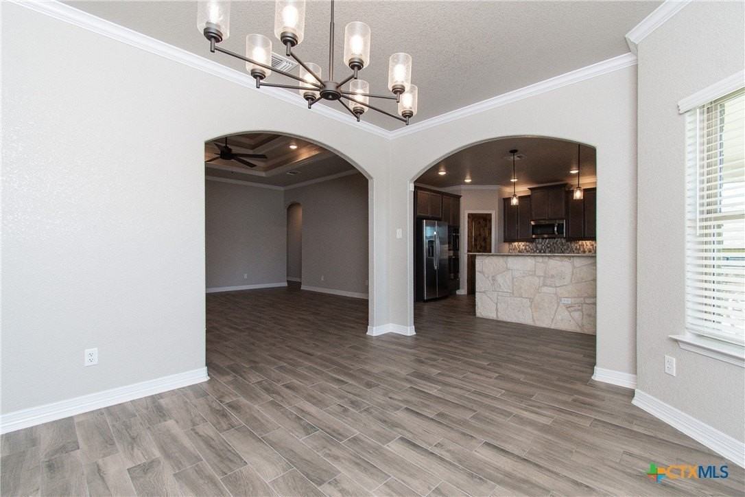 8101 Tenley Way - Photo 6 of 29