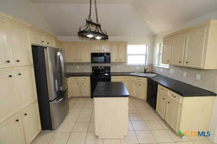 3610 Armstrong County Ct - Photo 2 of 14