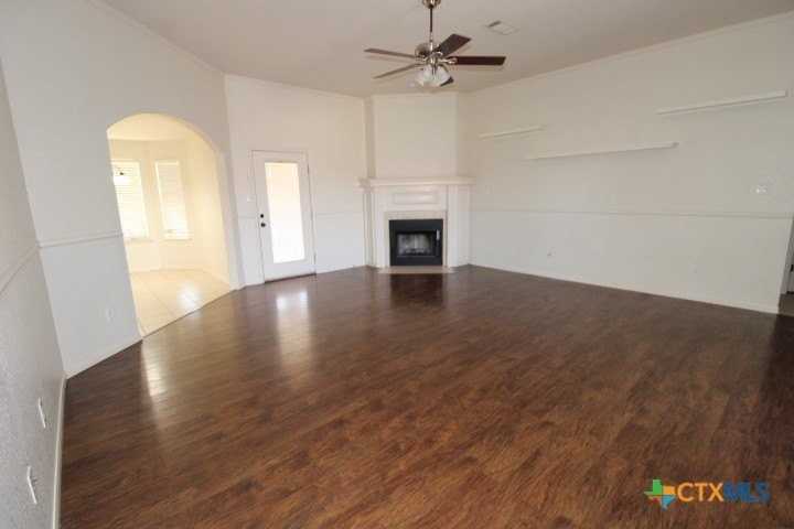 3610 Armstrong County Ct - Photo 6 of 14