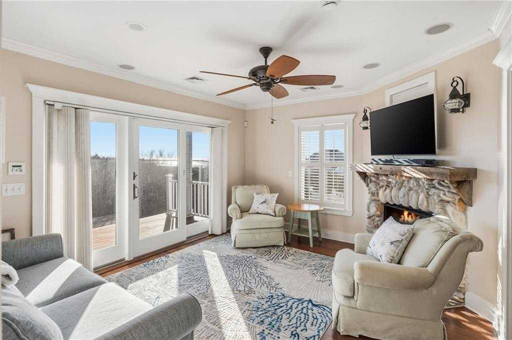 246 Sand Hill Cove Rd - Photo 7 of 50