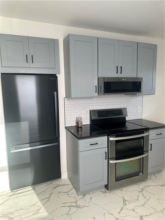 532 Post Rd - Photo 4 of 10