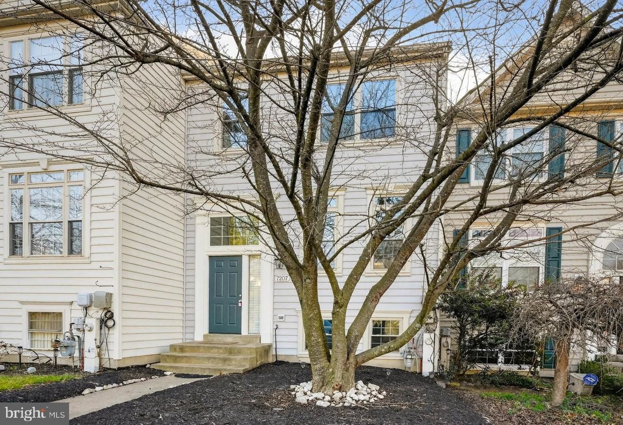 7207 Solar Walk - Photo 2 of 30