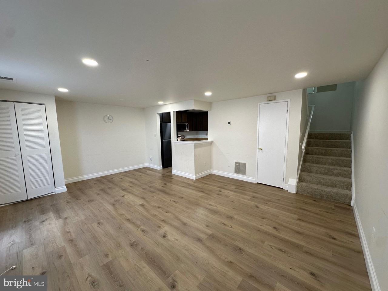 21 Brassie Ct - Photo 5 of 23