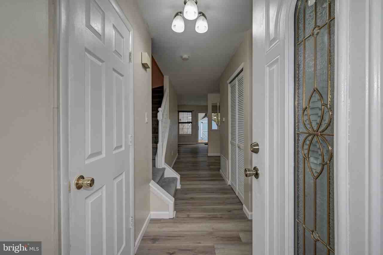 5 Ford Ln - Photo 2 of 26