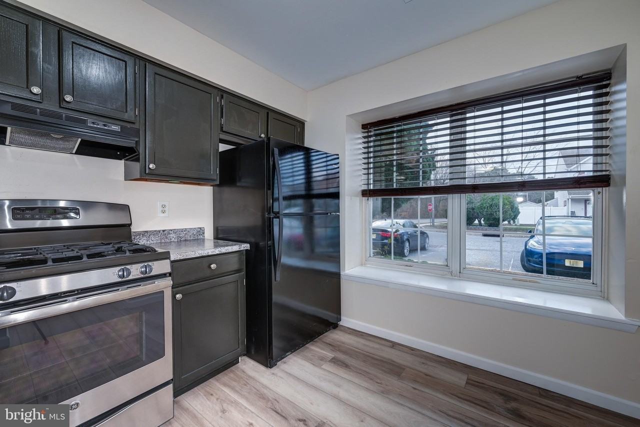 5 Ford Ln - Photo 5 of 26