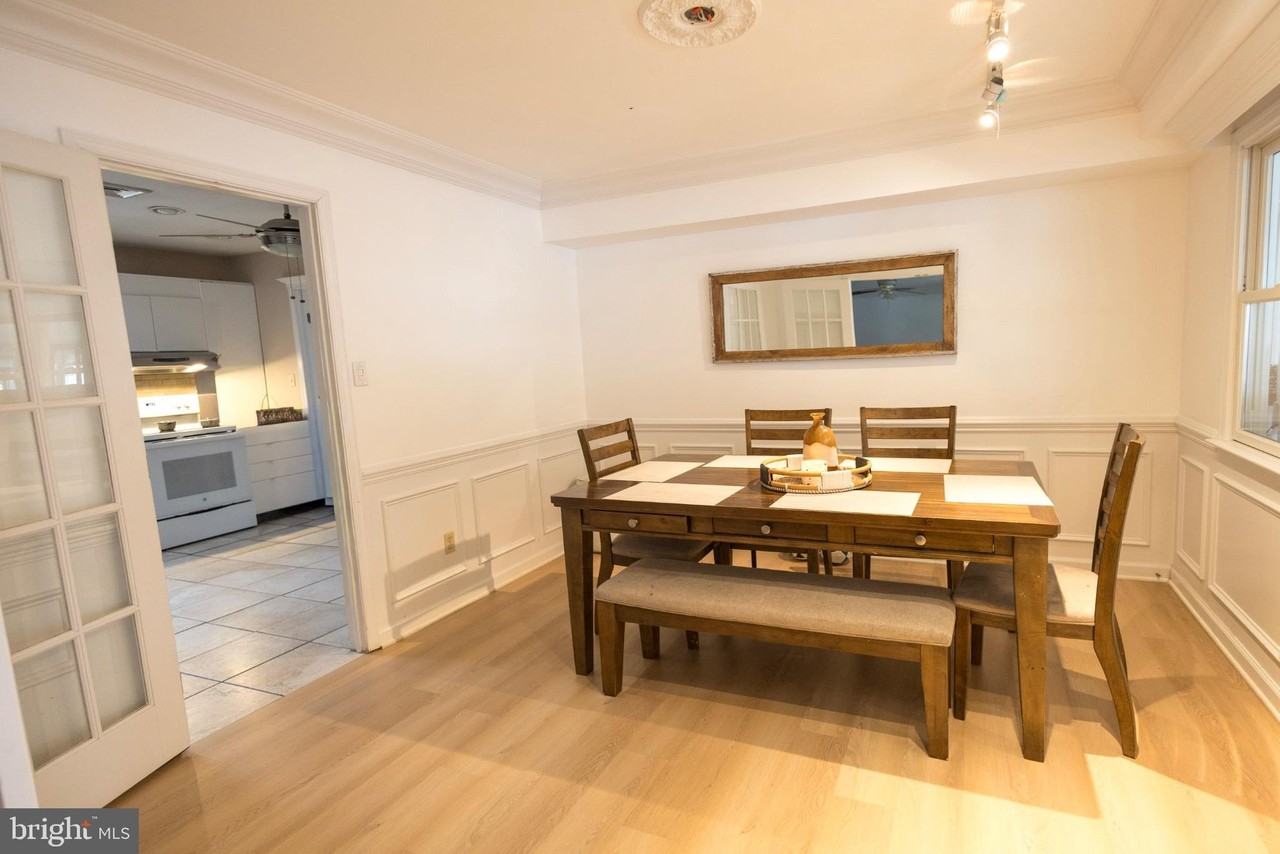 24 Rose Apple Rd - Photo 4 of 25