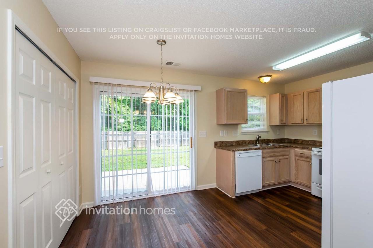 4541 Brandie Glen Rd - Photo 5 of 14