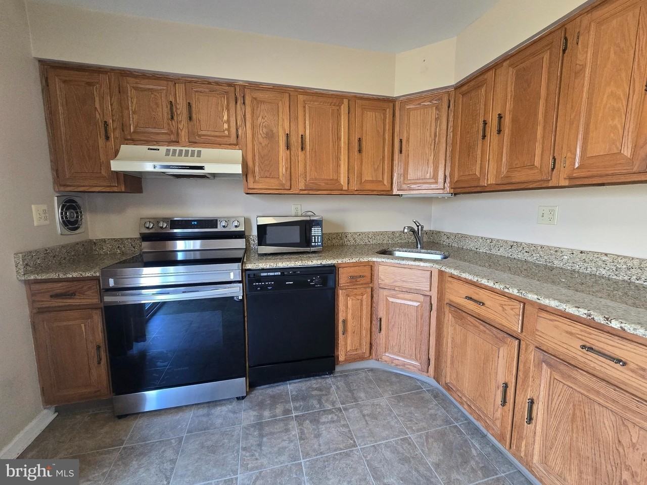 1769 N Dove Rd Unit A #A - Photo 4 of 13