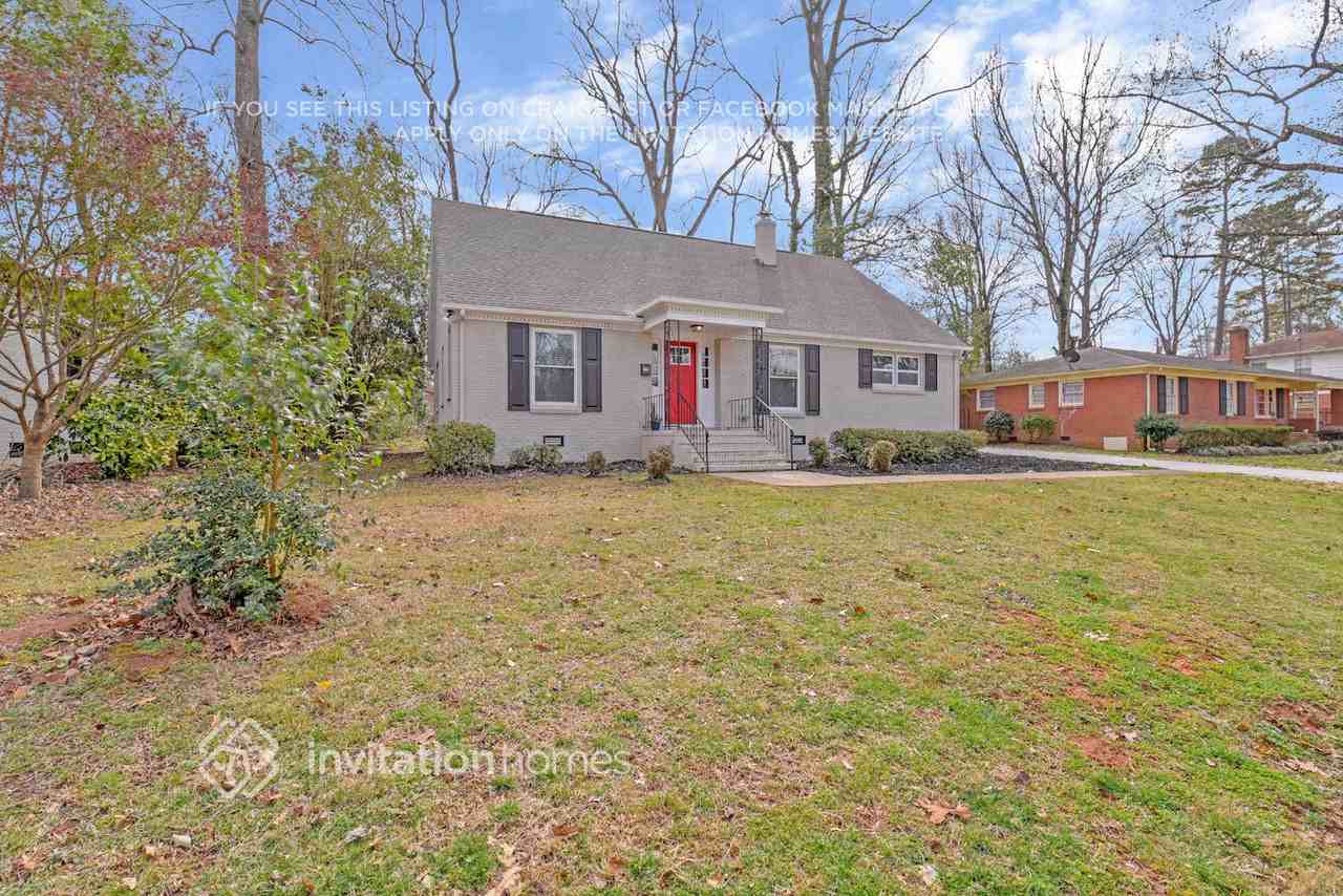 3332 Bonneville Dr - Photo 3 of 29