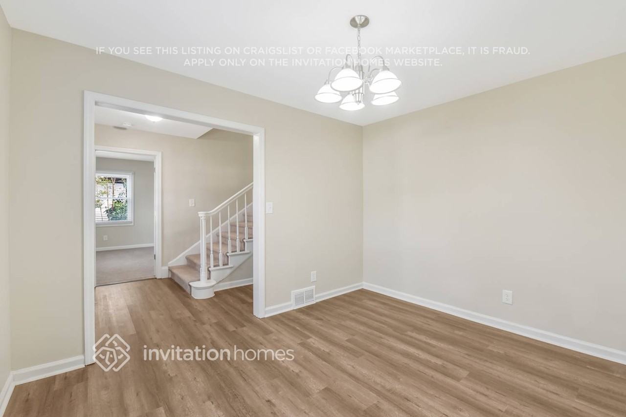 3332 Bonneville Dr - Photo 5 of 29