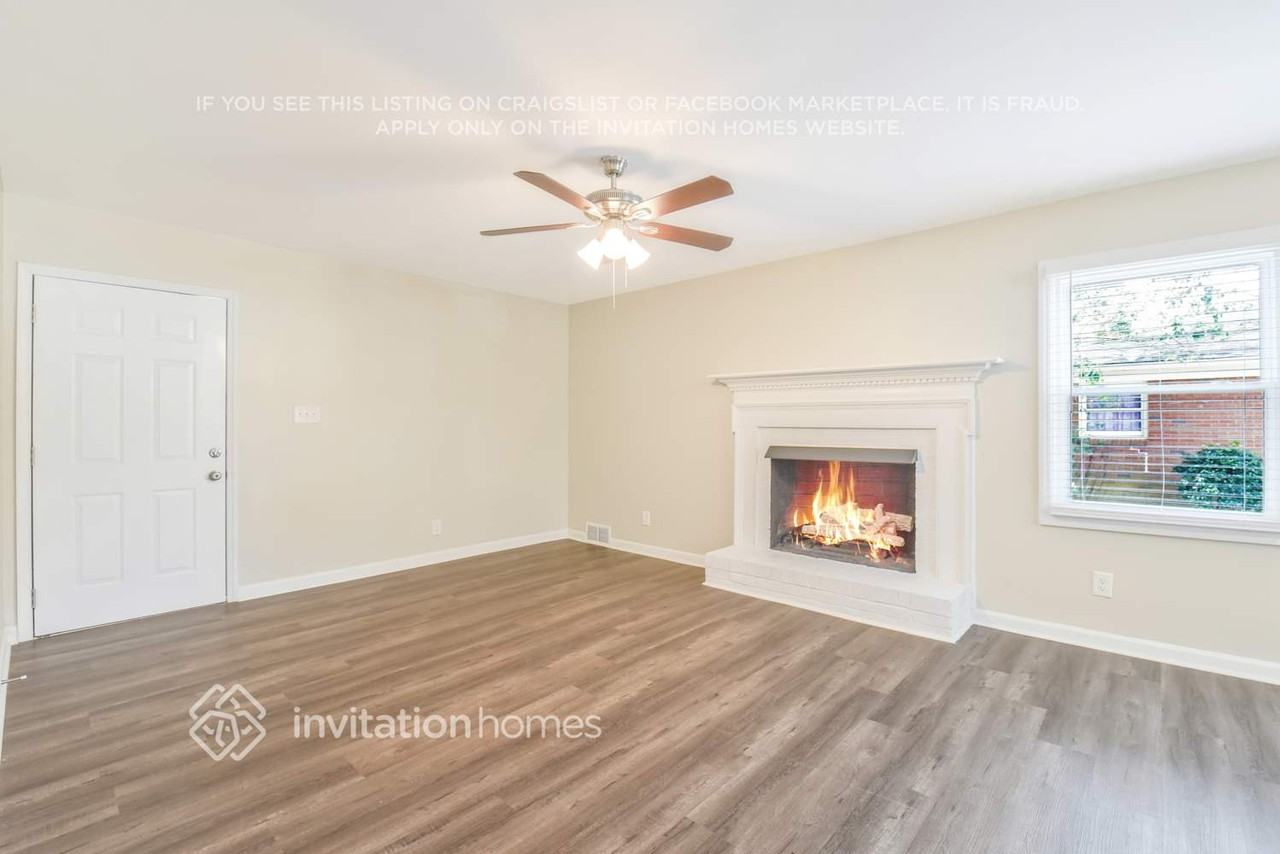 3332 Bonneville Dr - Photo 6 of 29